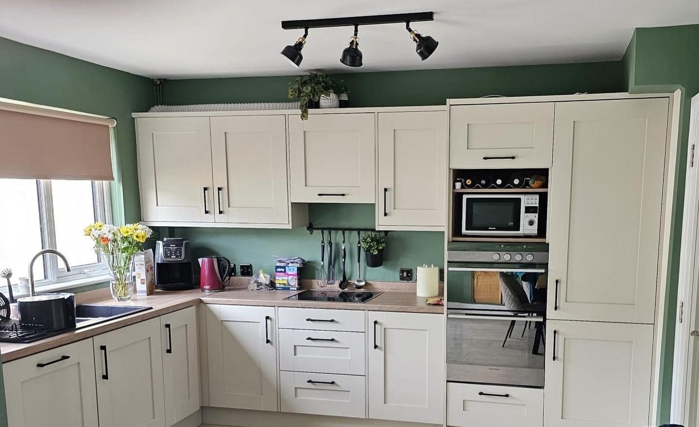 Classic Ivory Shaker Kitchen Makeover | Malahide, Dublin